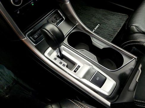 Used 2019 Subaru Ascent Premium image 16