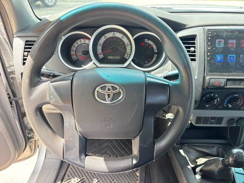Used 2012 Toyota Tacoma 2WD Regular Cab image 18