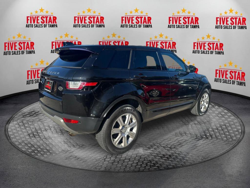 Used 2017 Land Rover Range Rover Evoque SE AWD/4WD image 7