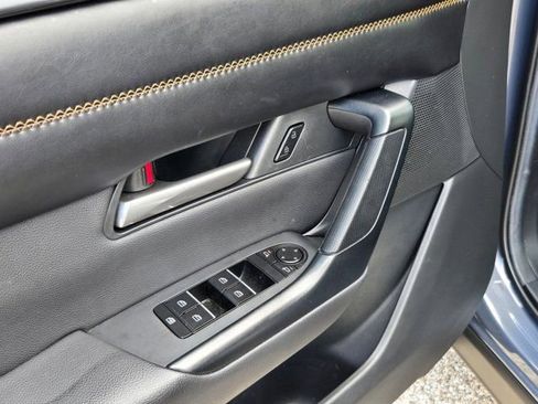 Used 2025 MAZDA CX-50 AWD 2.5 Hybrid w/ Premium Pkg image 14