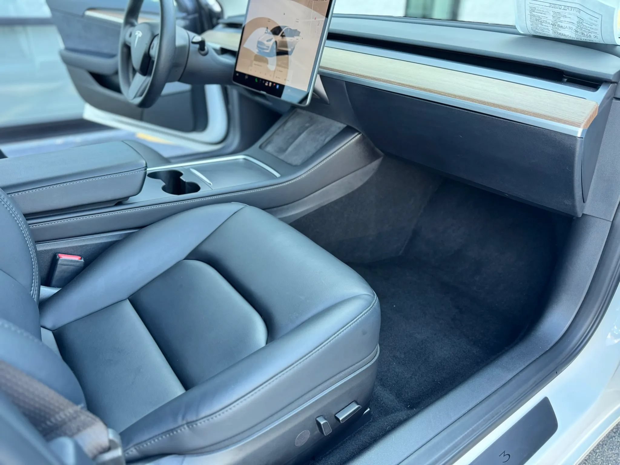 Used 2023 Tesla Model 3 Standard Range RWD image 11