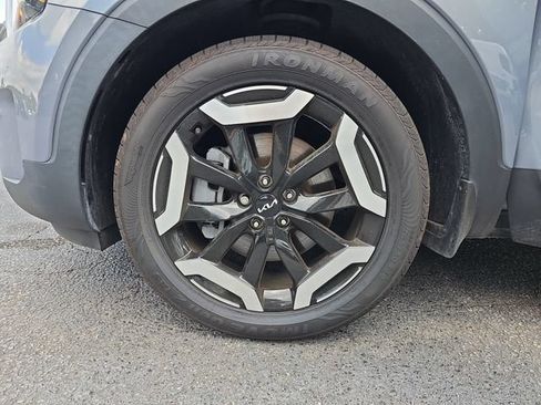 Used 2024 Kia Telluride EX FWD image 37