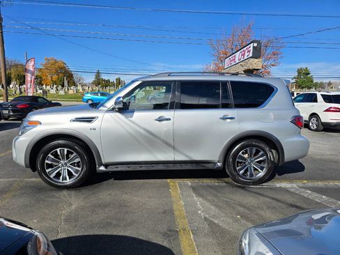 Used 2019 Nissan Armada SL w/ Premium Package image 6