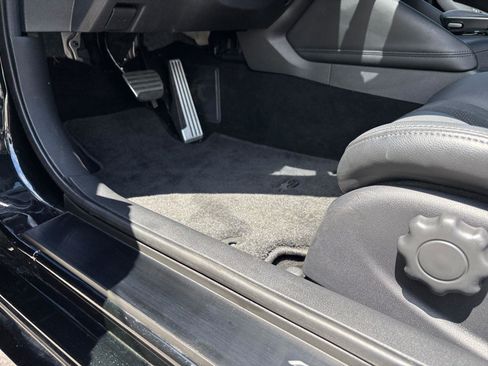 Used 2024 Nissan Z Performance w/ Floor Mat Package RWD image 37