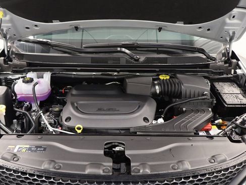 New 2026 Chrysler Voyager LX image 23