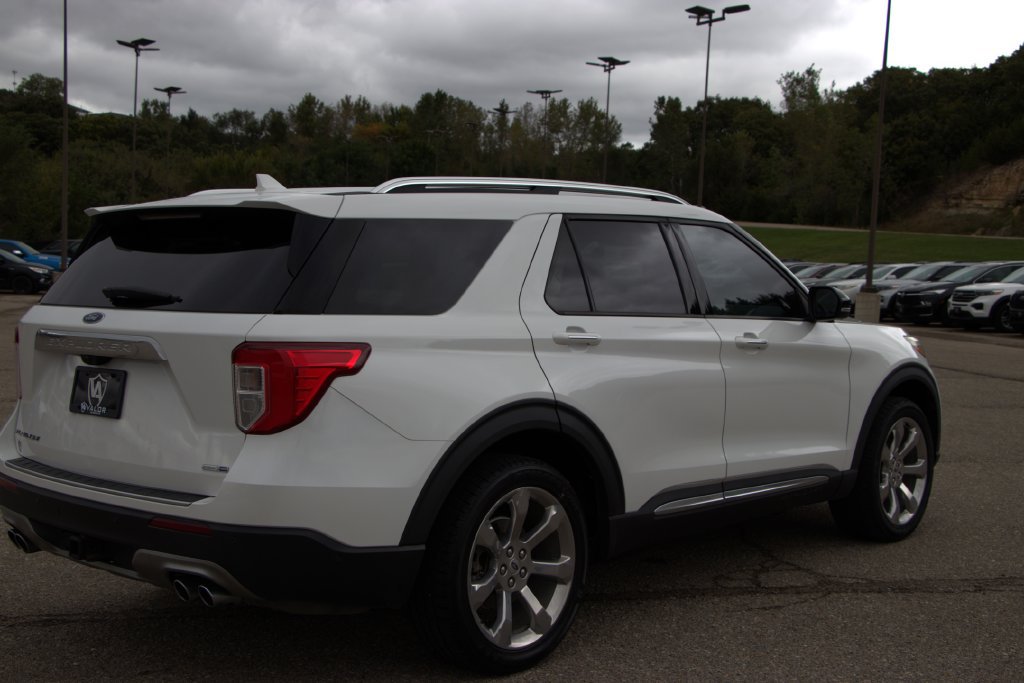 Used 2020 Ford Explorer Platinum w/ Premium Technology Package AWD/4WD image 6