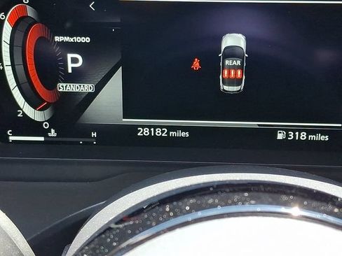 Used 2023 Nissan Rogue Platinum FWD image 20