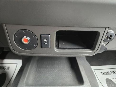 Used 2019 Nissan Frontier S image 21