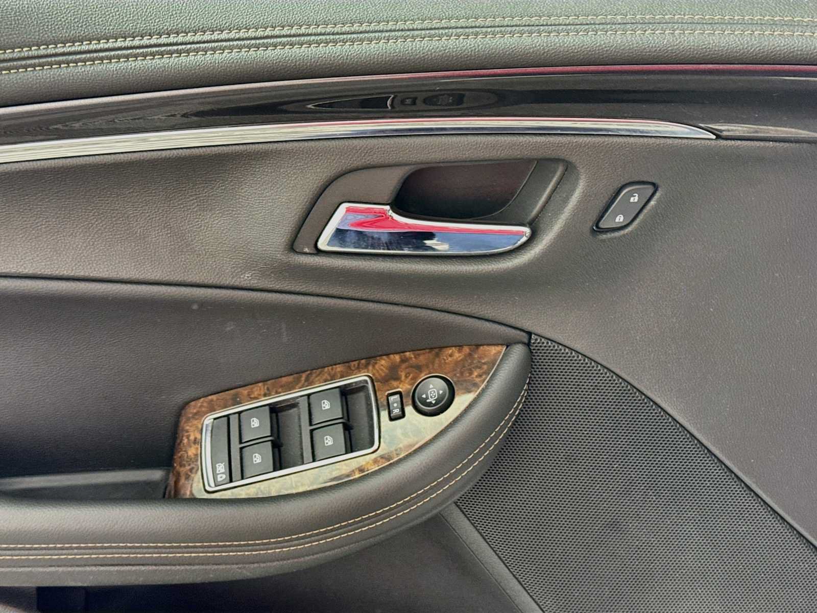 Used 2014 Chevrolet Impala LT w/ Convenience Package FWD image 14
