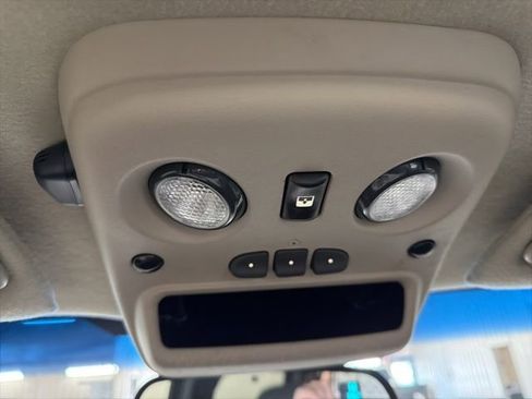 Used 2006 Chevrolet Silverado 2500 LT w/ Heavy-Duty Power Package image 25