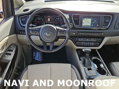 Certified 2019 Kia Sedona SX image 13