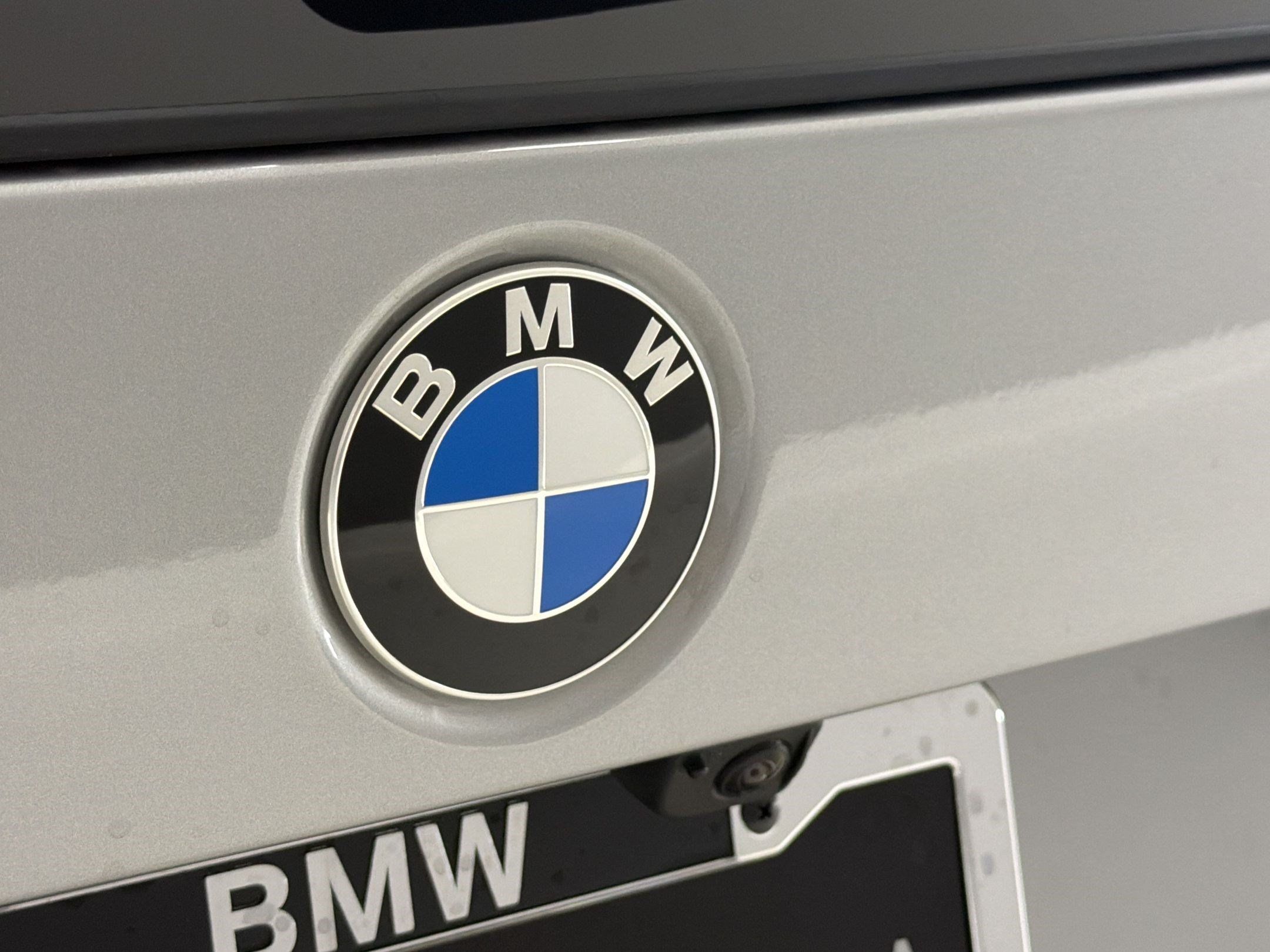 New 2026 BMW X1 xDrive28i AWD/4WD image 32