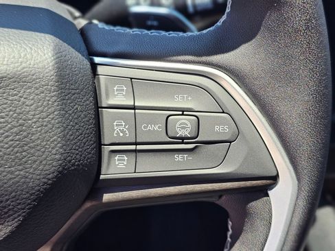 New 2026 Jeep Grand Cherokee L 4WD image 14