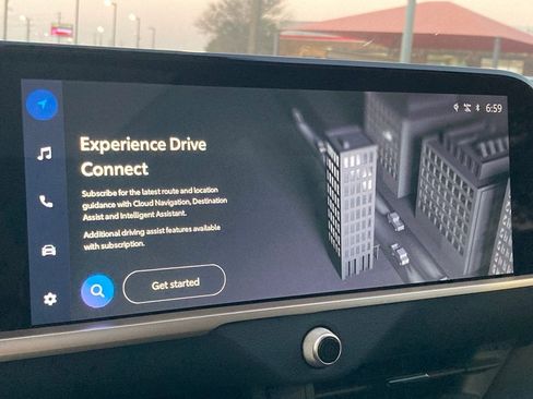 Certified 2025 Toyota Crown Signia w/ Advanced Technology Package image 21