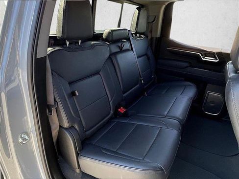 Used 2025 GMC Sierra 1500 Denali AWD/4WD image 24