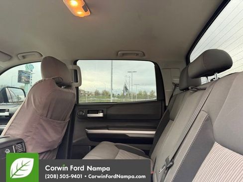 Used 2014 Toyota Tundra SR5 w/ SR5 Upgrade Package image 8