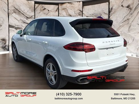 Used 2017 Porsche Cayenne Platinum Edition AWD/4WD image 7