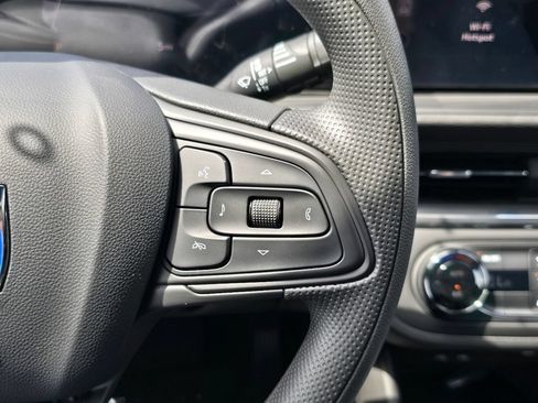 New 2026 Buick Envista Preferred FWD image 19