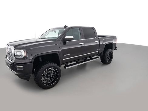 Used 2016 GMC Sierra 1500 Denali w/ Enhanced Driver Alert Package image 9