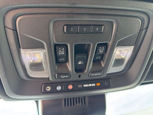 Used 2024 GMC Sierra 1500 AT4 w/ Technology Package image 20