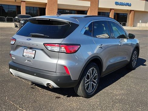 Used 2021 Ford Escape SEL w/ Technology Package image 4