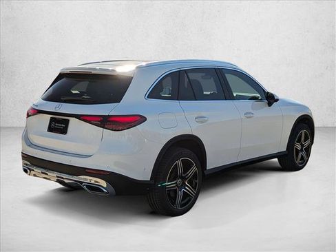 Certified 2026 Mercedes-Benz GLC 300 image 2