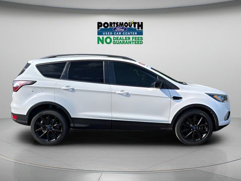Used 2018 Ford Escape SE w/ SE Sport Appearance Package AWD/4WD image 6