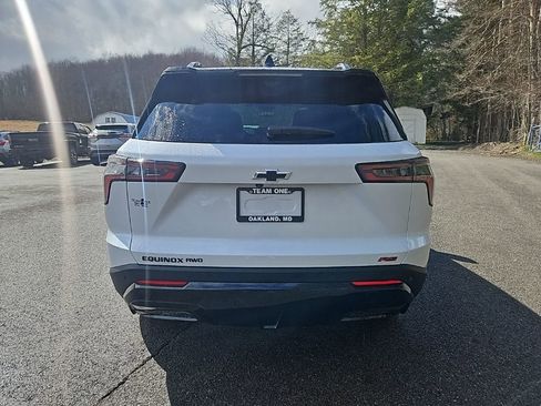 New 2026 Chevrolet Equinox RS w/ Convenience Package III image 4