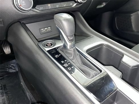 Used 2022 Nissan Sentra SV image 25