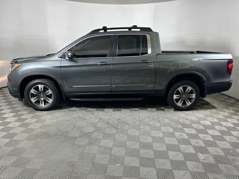 Used 2017 Honda Ridgeline RTL-T image 35