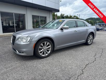 Used 2017 Chrysler 300 C