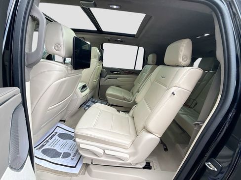 Used 2021 Cadillac Escalade ESV Sport Platinum AWD/4WD image 27