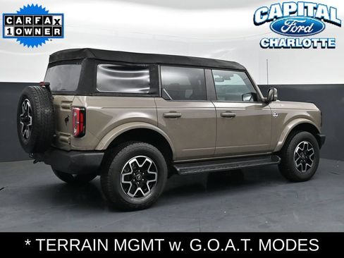 Used 2025 Ford Bronco Outer Banks AWD/4WD image 8