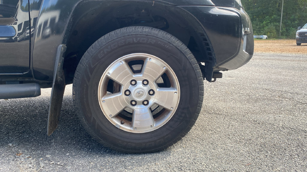 Used 2015 Toyota Tacoma PreRunner w/ TRD Sport Package RWD image 10
