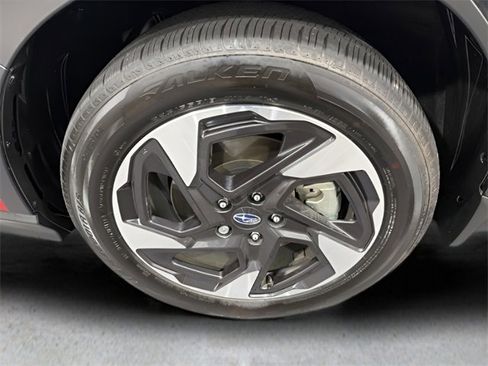 Certified 2025 Subaru Crosstrek 2.5i Limited w/ Popular Package #4A image 35
