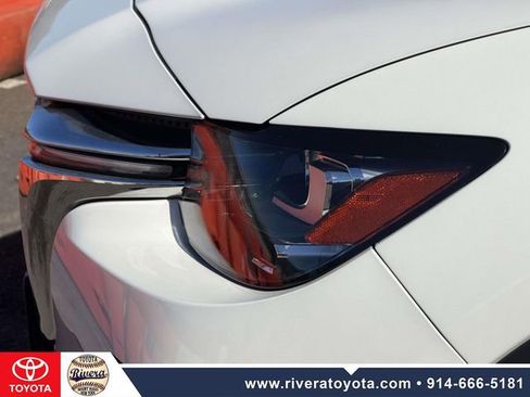 Used 2024 MAZDA CX-90 3.3 Turbo w/ Select Package image 9