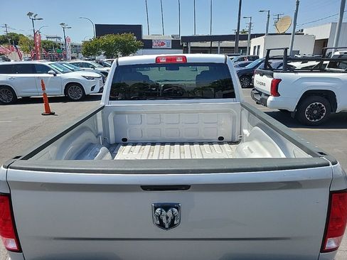 Used 2016 RAM 1500 Express RWD image 11