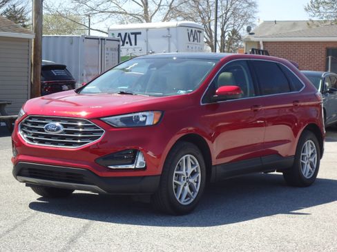Used 2022 Ford Edge SEL w/ Convenience Package image 7