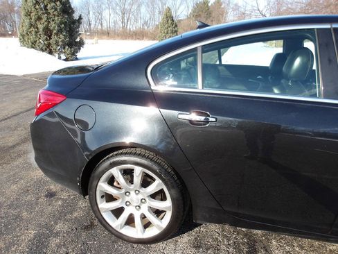 Used 2012 Buick Regal Premium image 33