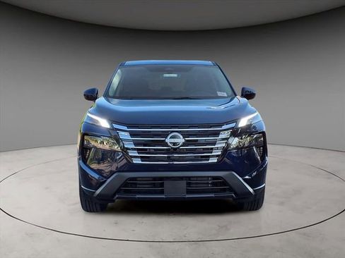New 2026 Nissan Rogue SV AWD/4WD image 11