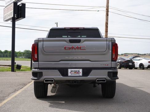 Used 2024 GMC Sierra 1500 AT4 w/ Technology Package AWD/4WD image 6
