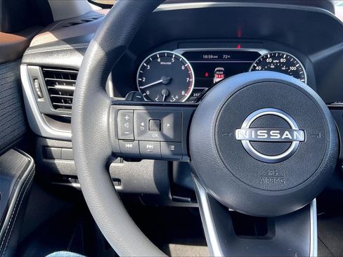 Certified 2023 Nissan Rogue SV AWD/4WD image 22