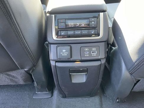 Certified 2025 Subaru Ascent Bronze Edition w/ Onyx Package image 13