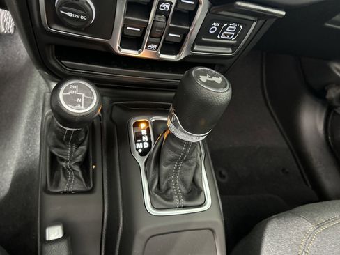 New 2025 Jeep Wrangler Sahara w/ Technology Group image 26