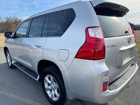 Used 2010 Lexus GX 460 image 14