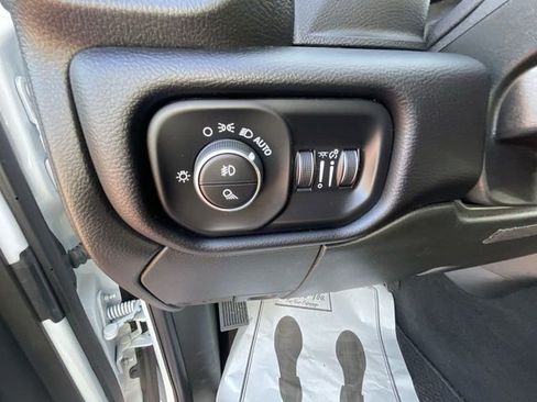 Used 2024 RAM 2500 Laramie w/ Safety Group AWD/4WD image 11
