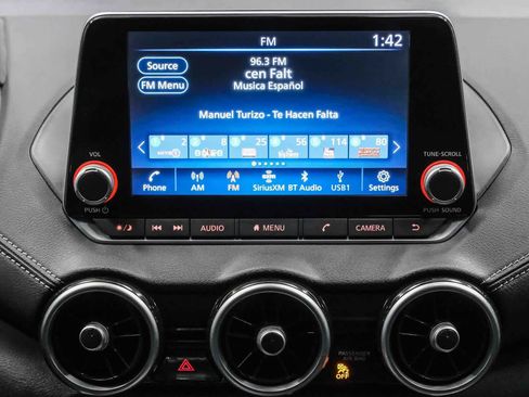Used 2023 Nissan Sentra SV FWD image 17