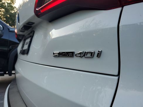 Used 2020 BMW X5 sDrive40i w/ Premium Package RWD image 8