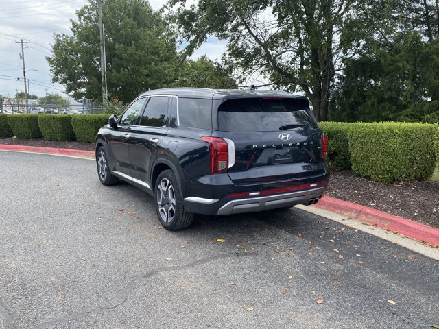 Used 2024 Hyundai Palisade Limited AWD/4WD image 10