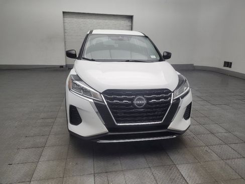 Used 2024 Nissan Kicks S FWD image 14